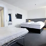 Four Points Flex By Sheraton 호텔 3*