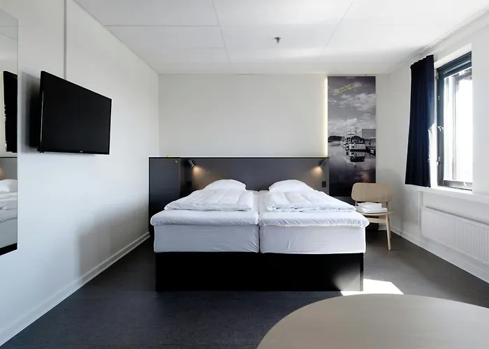 Отель Four Points Flex By Sheraton 3*