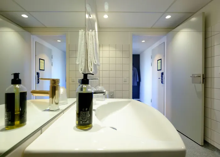 Four Points Flex By Sheraton Hotel 3*